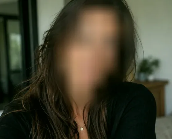Alina, 38