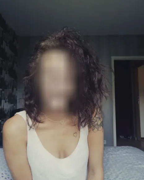 Dilara, 30