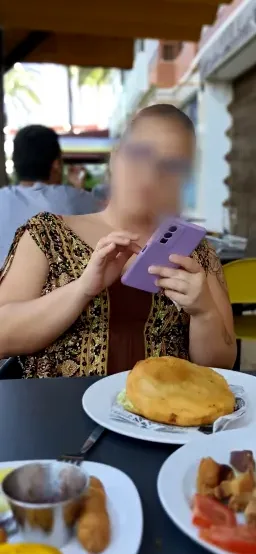 Frieda, 39
