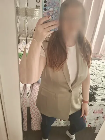 Hanna, 38