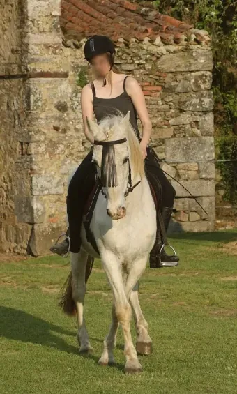 Magdalena, 27