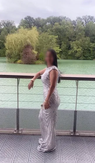 Sanja, 40
