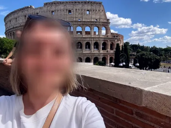 Stefanie, 38