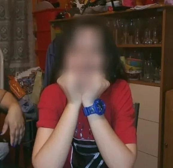 Tanja, 25