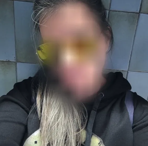 Yvonne, 39